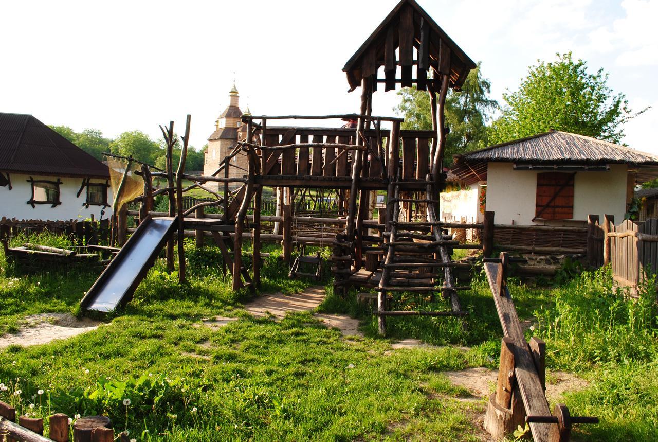 Dykyi Khutir Melniki (Cherkasy) Exterior foto