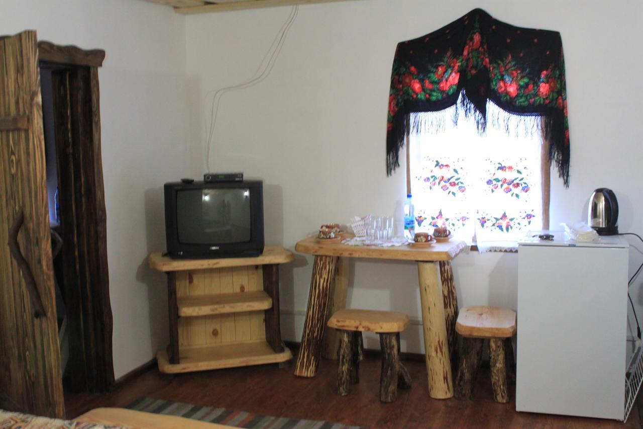 Dykyi Khutir Melniki (Cherkasy) Exterior foto