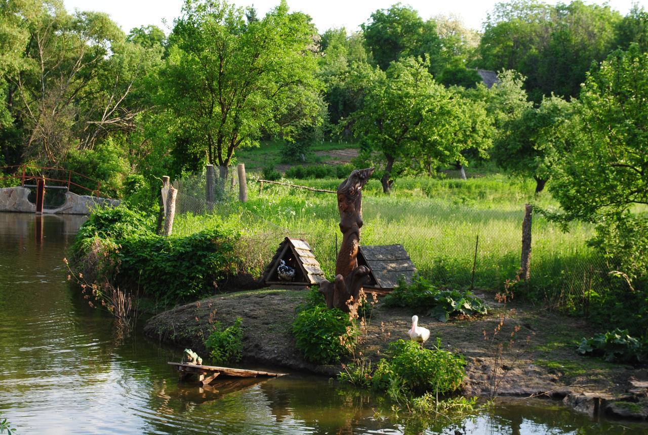 Dykyi Khutir Melniki (Cherkasy) Exterior foto